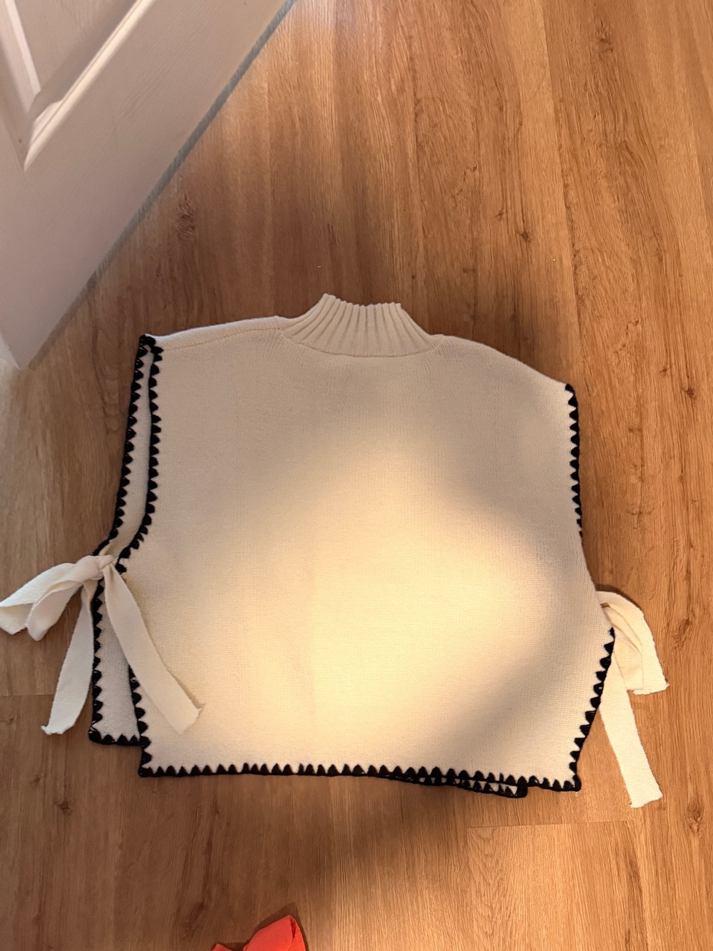 SHEIN sleeveless turtleneck sweater vest